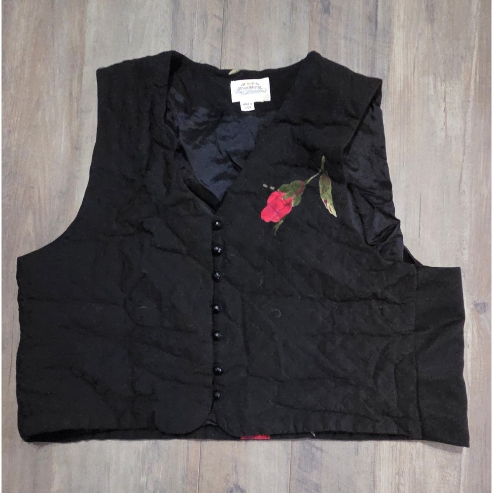 Susan Bristol Vintage Black Vest With Red Roses & Button Closure Appr Small